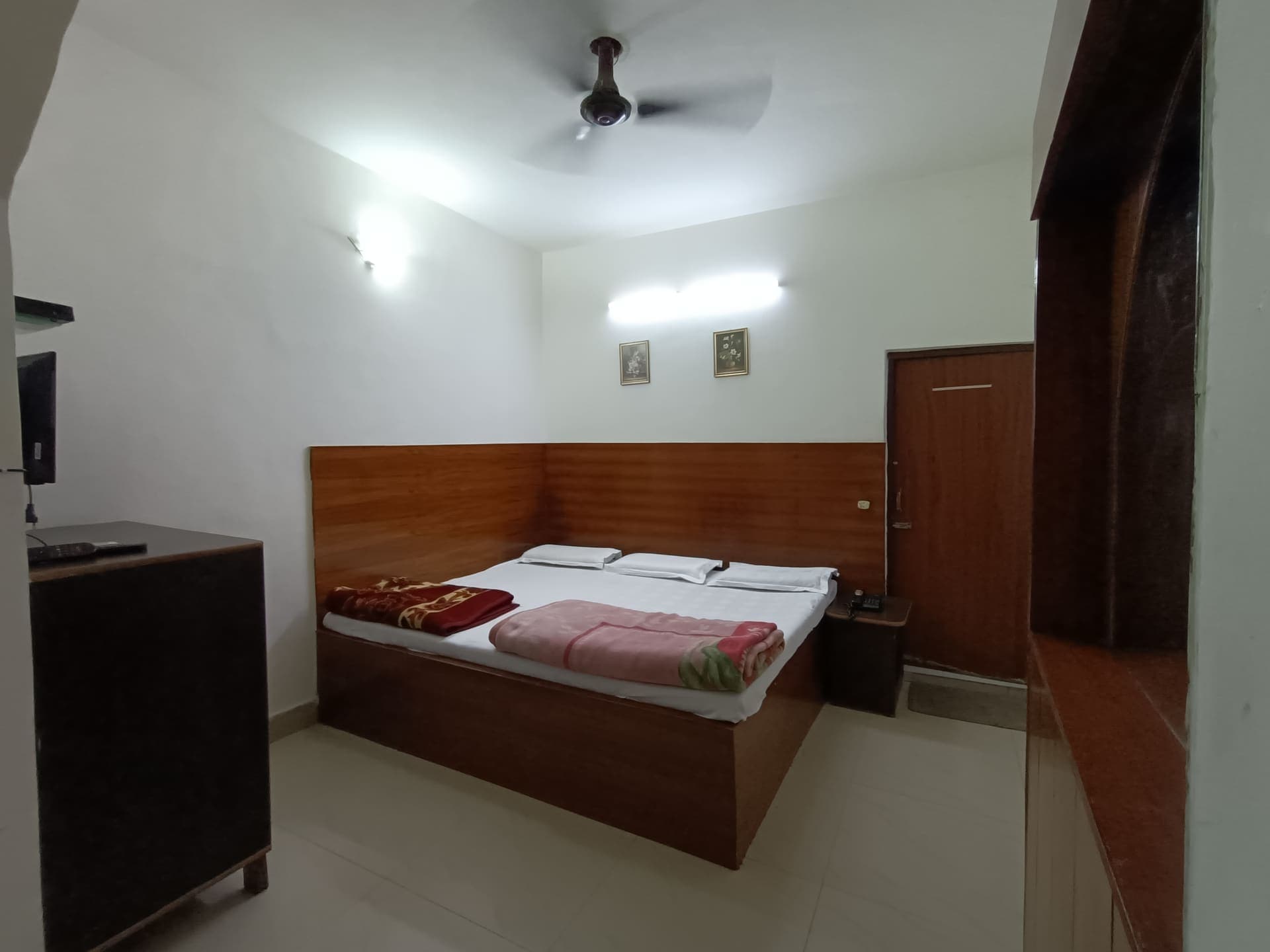 Hotel Ajay International — image 8